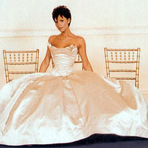 Beckham 1999 on Victoria Beckham S Wedding Dress