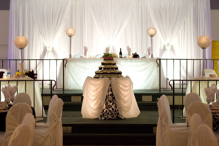 A Gala Decor Wedding Head Table